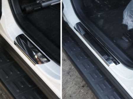 Toyota RAV4 2015 Накладки на пороги (лист зеркальный)